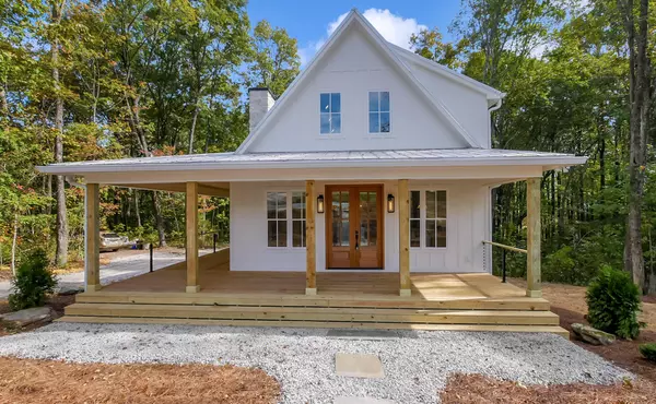 9322 Scenic Highway HWY, Lookout Mountain, GA 30750