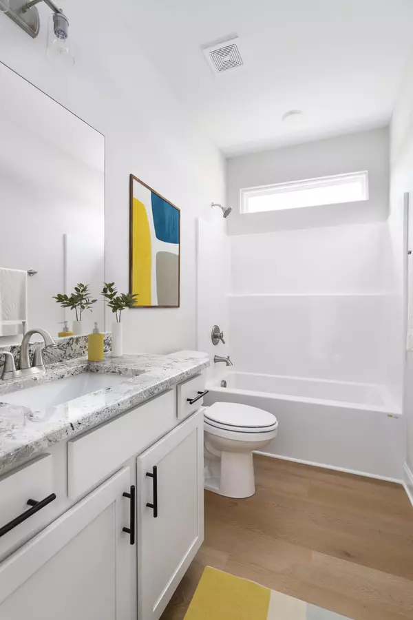 Hixson, TN 37343,323 Fox Gap LN