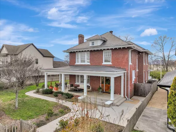 Chattanooga, TN 37404,709 Greenwood AVE
