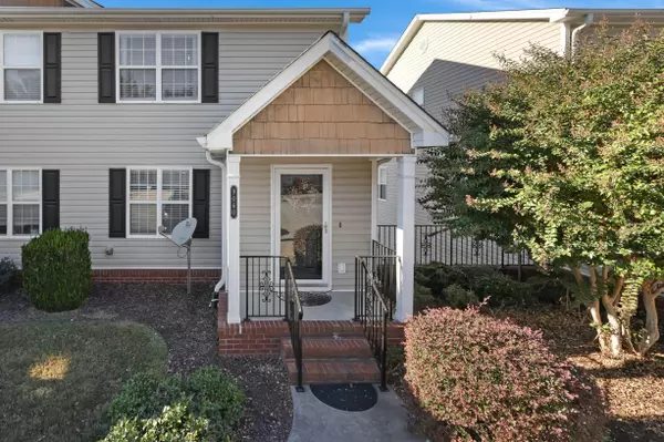 9060 Haileys Pond DR, Ooltewah, TN 37363