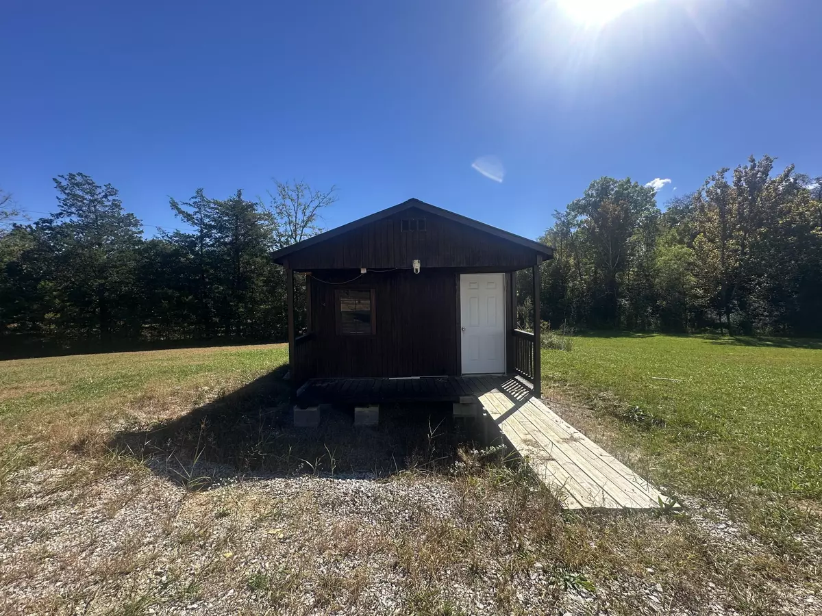 Tellico Plains, TN 37385,125 Shaddon RD