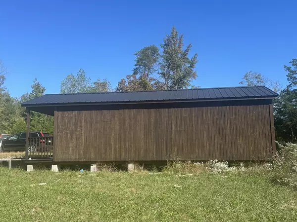 Tellico Plains, TN 37385,125 Shaddon RD