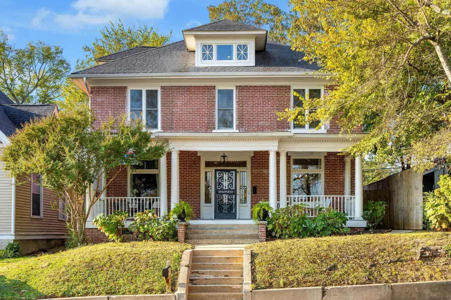 1602 Chamberlain AVE, Chattanooga, TN 37404