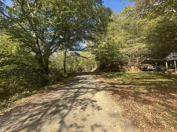 Vonore, TN 37885,1930 Chestnut Valley RD