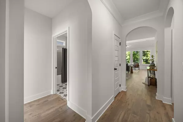 Chattanooga, TN 37421,8537 Ari LN