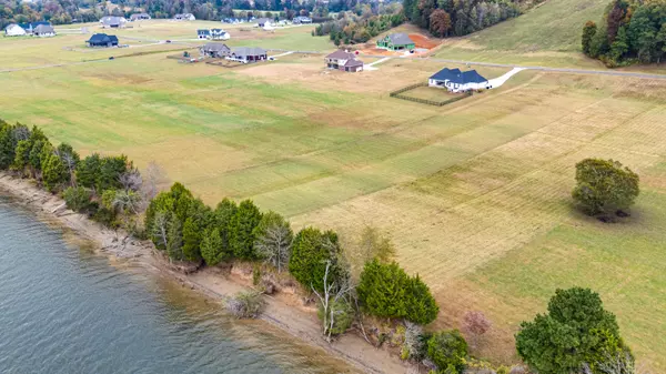 Decatur, TN 37322,61 Espalier DR