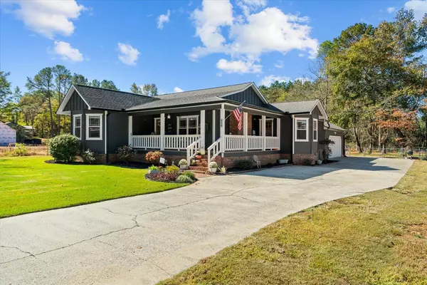 838 Wildwood DR, Chatsworth, GA 30705