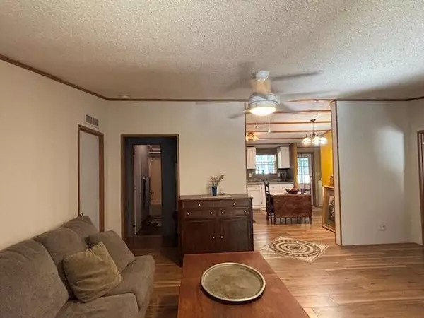 Crossville, TN 38572,503 Valley LOOP