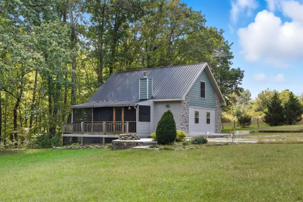 Etowah, TN 37331,380 County Road 875