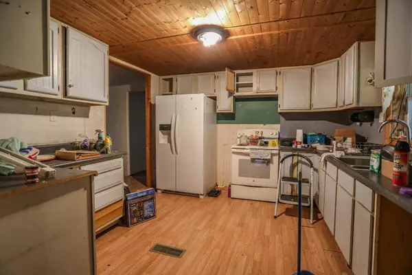 Etowah, TN 37331,380 County Road 875