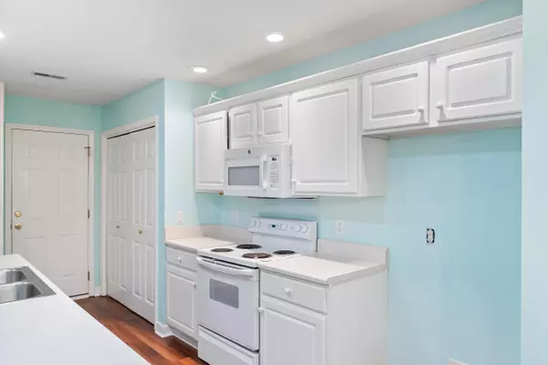 Chattanooga, TN 37421,6733 Willow Brook DR