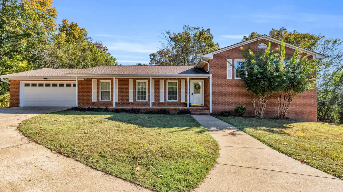 Harrison, TN 37341,6442 Bayshore DR