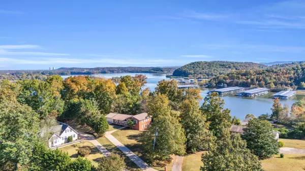 Harrison, TN 37341,6442 Bayshore DR