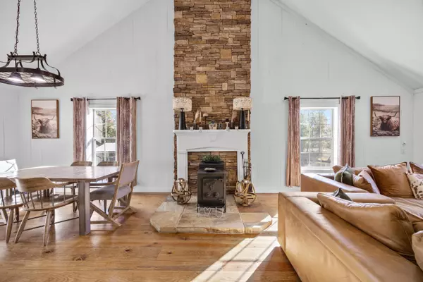 Chatsworth, GA 30705,274 R & J ST