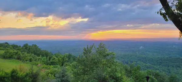 Soddy Daisy, TN 37379,12108 Laurbrow RD