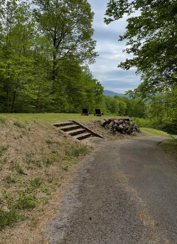 Dunlap, TN 37327,1 Brow RD