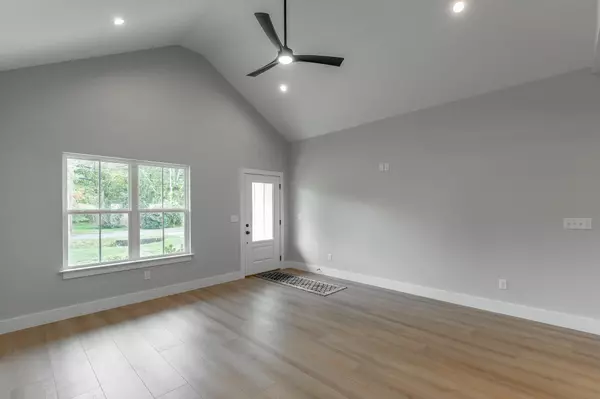 Chattanooga, TN 37419,125 Centro ST