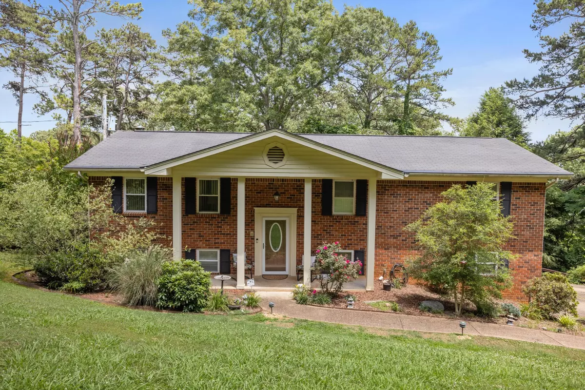 Chattanooga, TN 37421,7201 Sylvia TRL