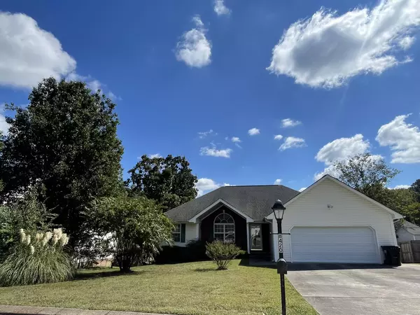 8420 Paradigm PL, Ooltewah, TN 37363