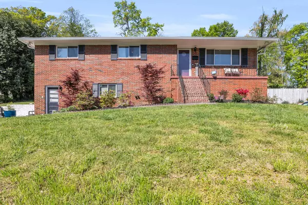 117 Douglas DR, Chattanooga, TN 37412