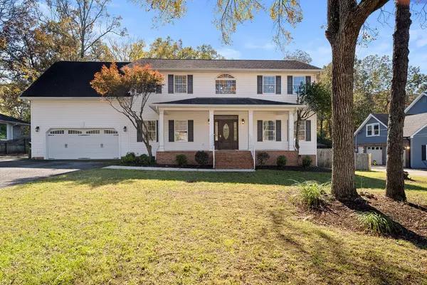 325 Mockingbird LN, Fort Oglethorpe, GA 30742