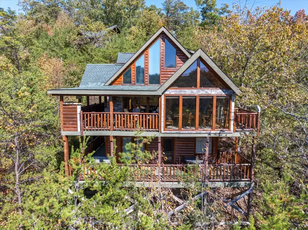 1560 Starwood WAY, Sevierville, TN 37862