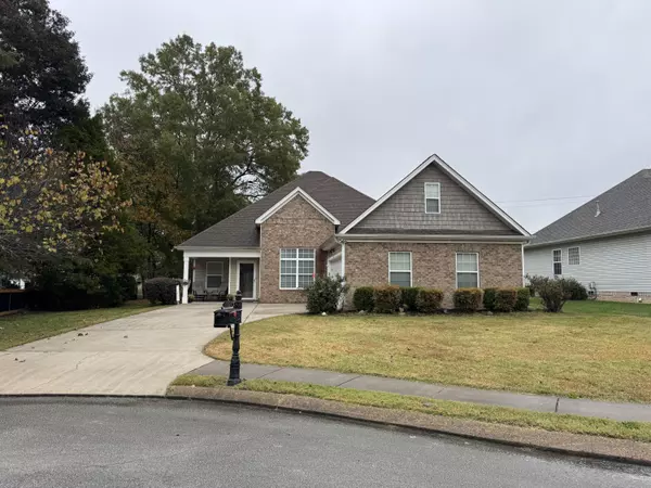 1727 Collie View LN, Hixson, TN 37343
