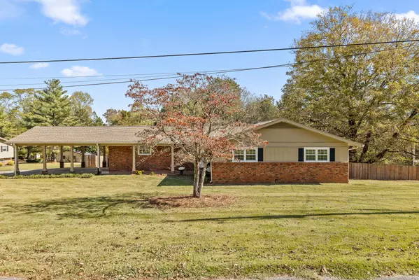 34 Sharon LN, Ringgold, GA 30736