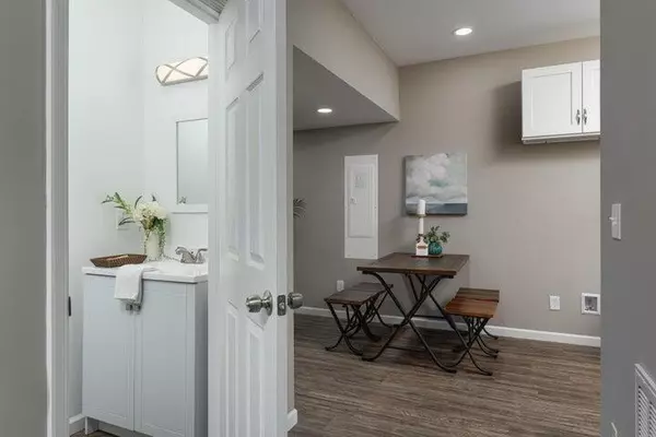 Chattanooga, TN 37406,3903 Meadow LN