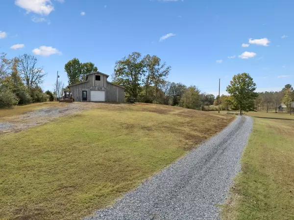 Ooltewah, TN 37363,8016 Mcdonald Cemetery RD