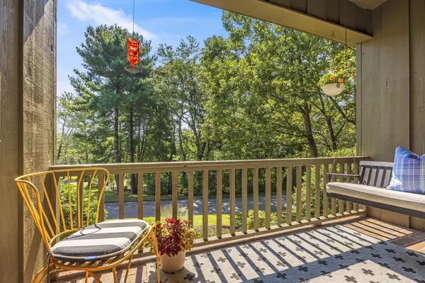 Lookout Mountain, GA 30750,406 Fort Trace RD