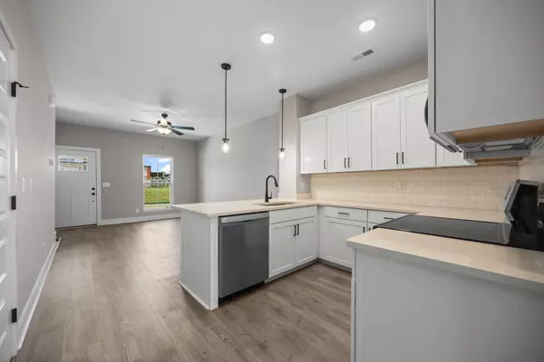 Chattanooga, TN 37404,2429 17th ST