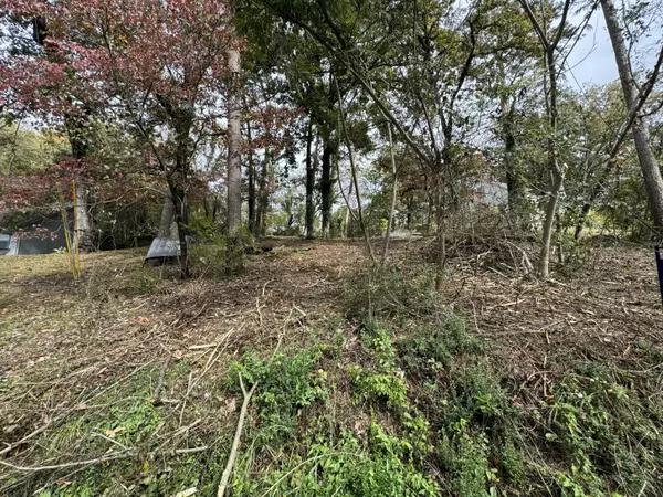 Chattanooga, TN 37415,221 Ridgewood AVE