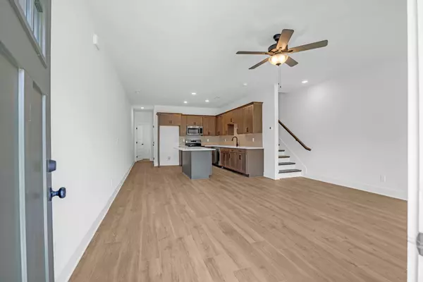 Chattanooga, TN 37404,1773 Cotton WAY