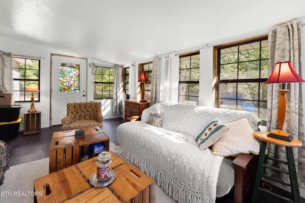 Dunlap, TN 37327,185 Thompson RD