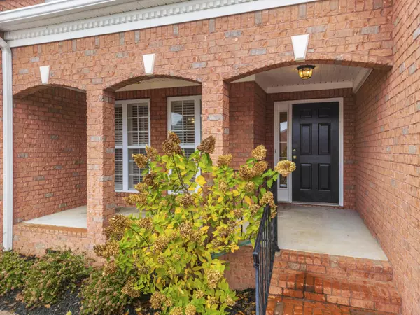 Ooltewah, TN 37363,8282 Double Eagle CT