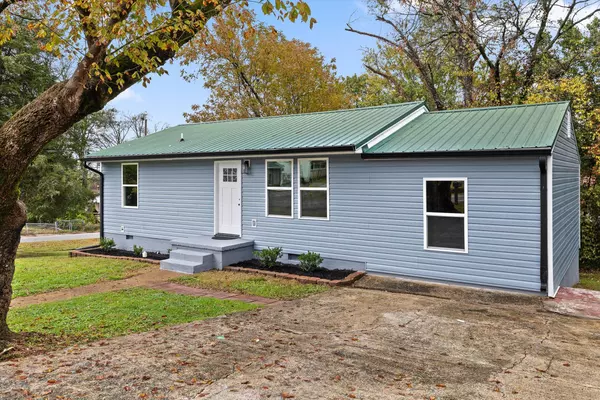 Rossville, GA 30741,702 Short ST