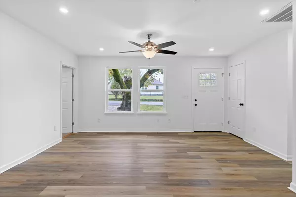 Rossville, GA 30741,702 Short ST