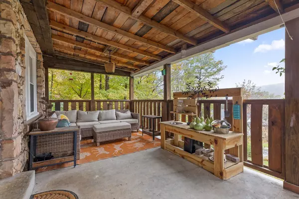 Chattanooga, TN 37405,1026 Runyan DR