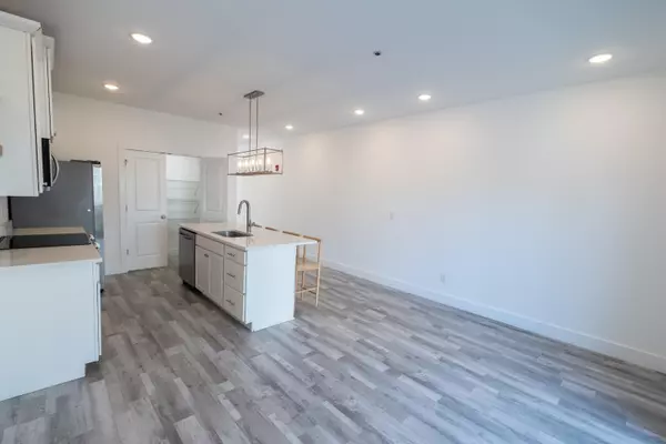 Chattanooga, TN 37408,923 17th ST