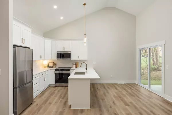 Chattanooga, TN 37421,513 Brown RD