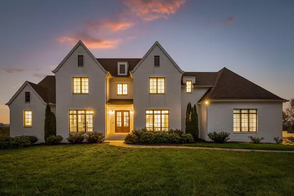 Signal Mountain, TN 37377,1006 Sawyer Cemetery RD