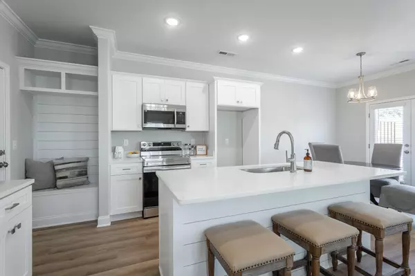 Chattanooga, TN 37421,2534 Bannerman LN