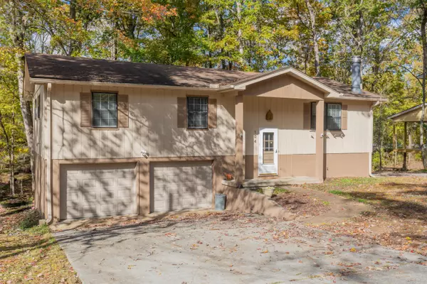 104 Sunnybrook TRL, Signal Mountain, TN 37377