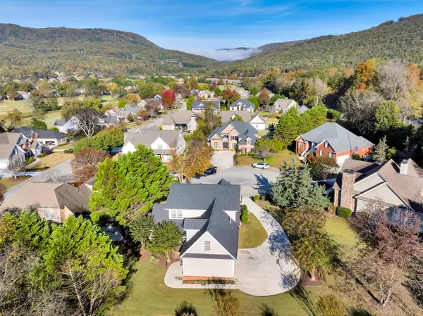 Chattanooga, TN 37419,4112 Finch LN