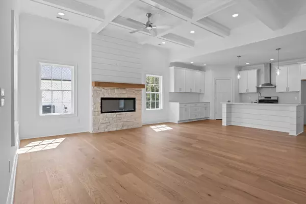 Chatsworth, GA 30705,104 Madison West ST