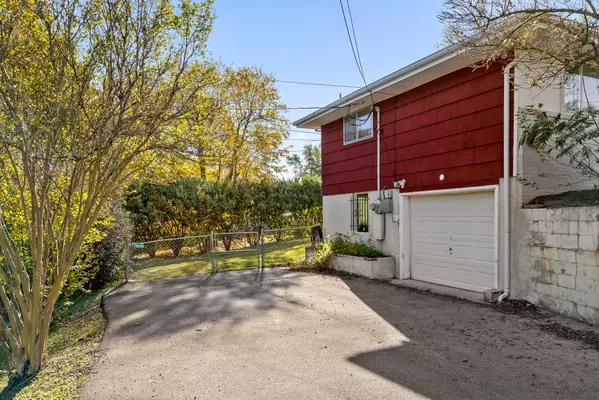 Chattanooga, TN 37412,3620 Parham DR