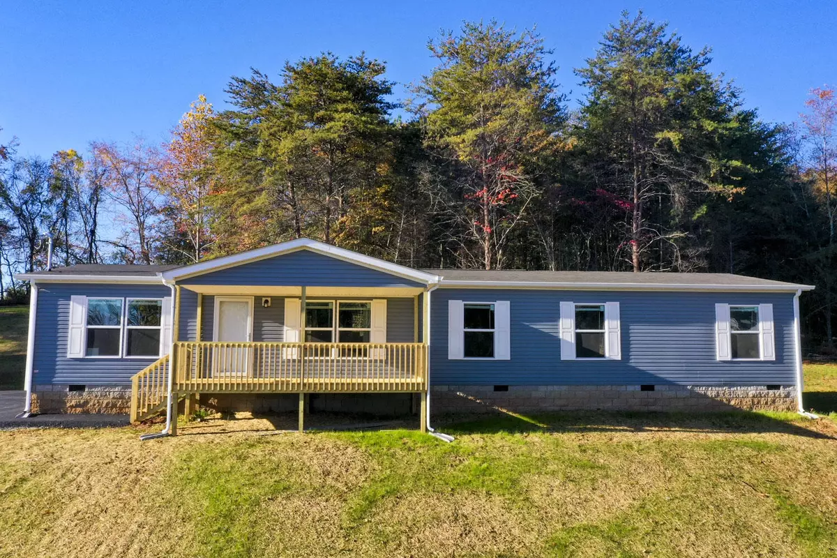 Dandridge, TN 37725,350 Bungalow DR