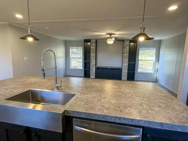 Dandridge, TN 37725,354 Bungalow DR