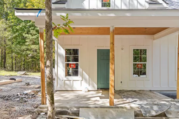 Signal Mountain, TN 37377,2119 Oak ST